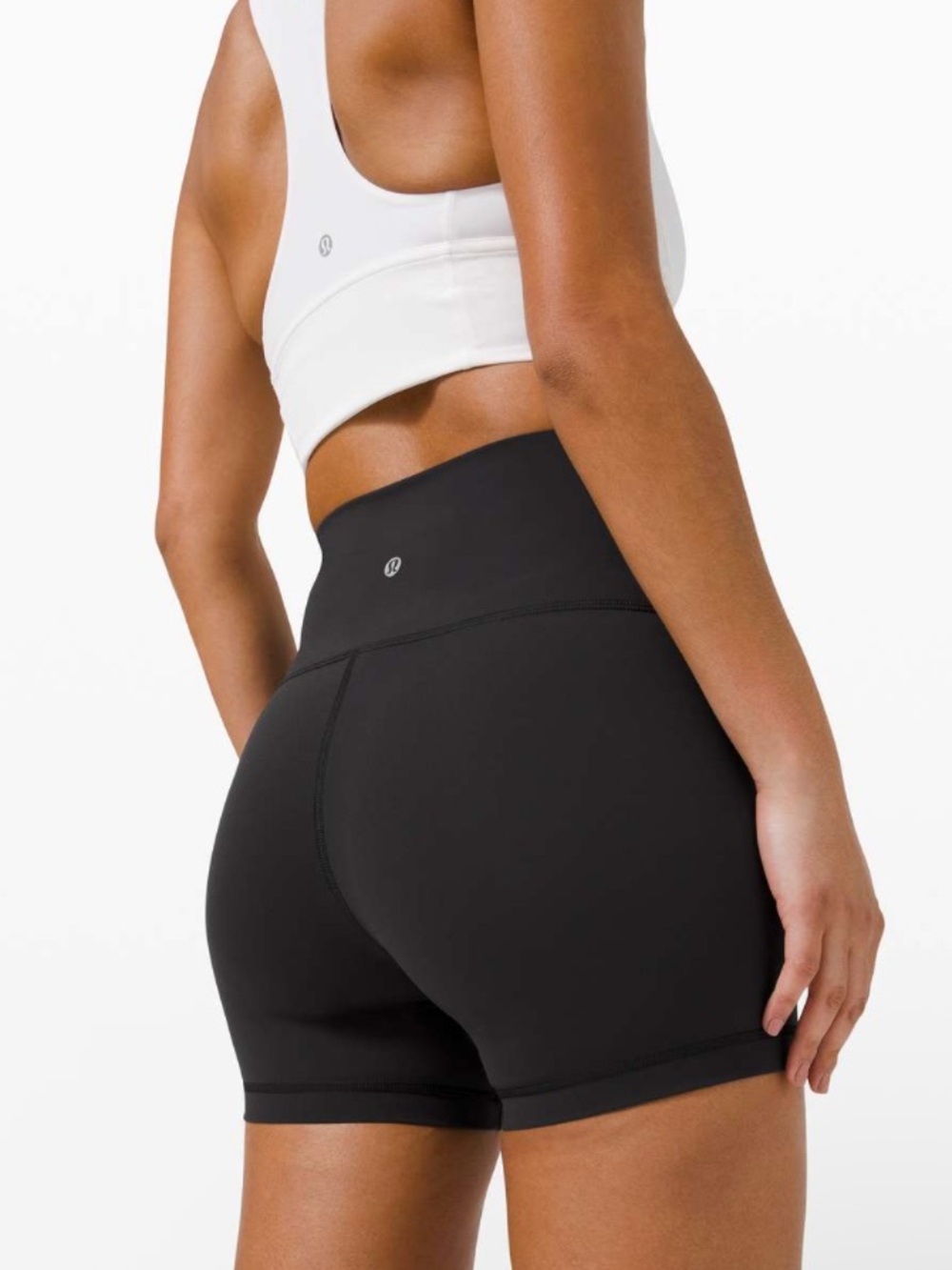 Lululemon Wunder Train High-Rise Short 4"